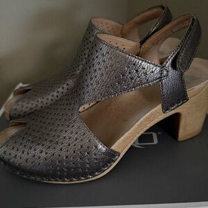 DANSKO Metallic Platform Peep-Toe Teagan Sandals